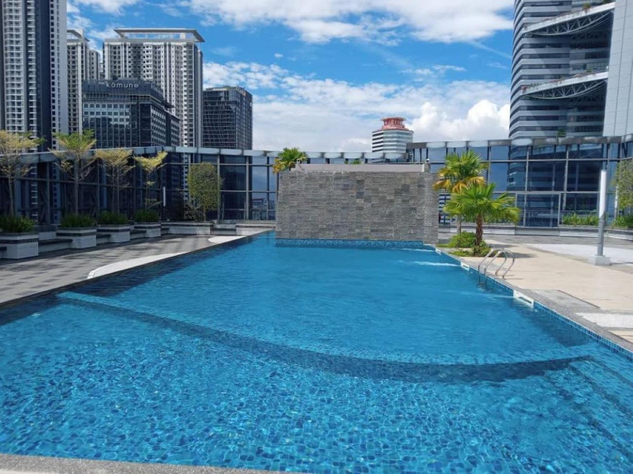 Imperial Regency Suites & Petaling Jaya 쿠알라룸푸르 외부 사진