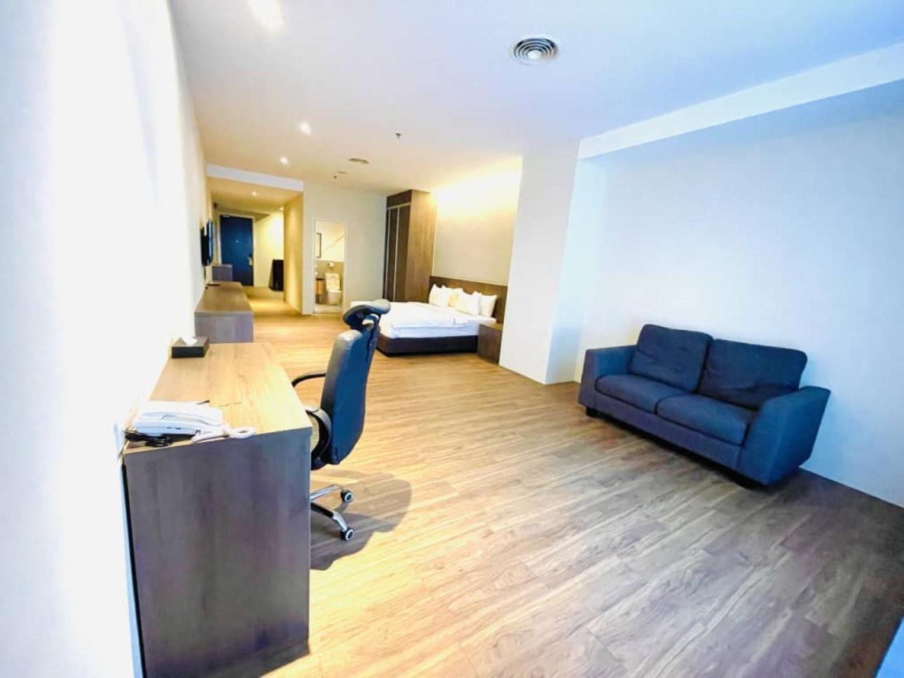 Imperial Regency Suites & Petaling Jaya 쿠알라룸푸르 외부 사진