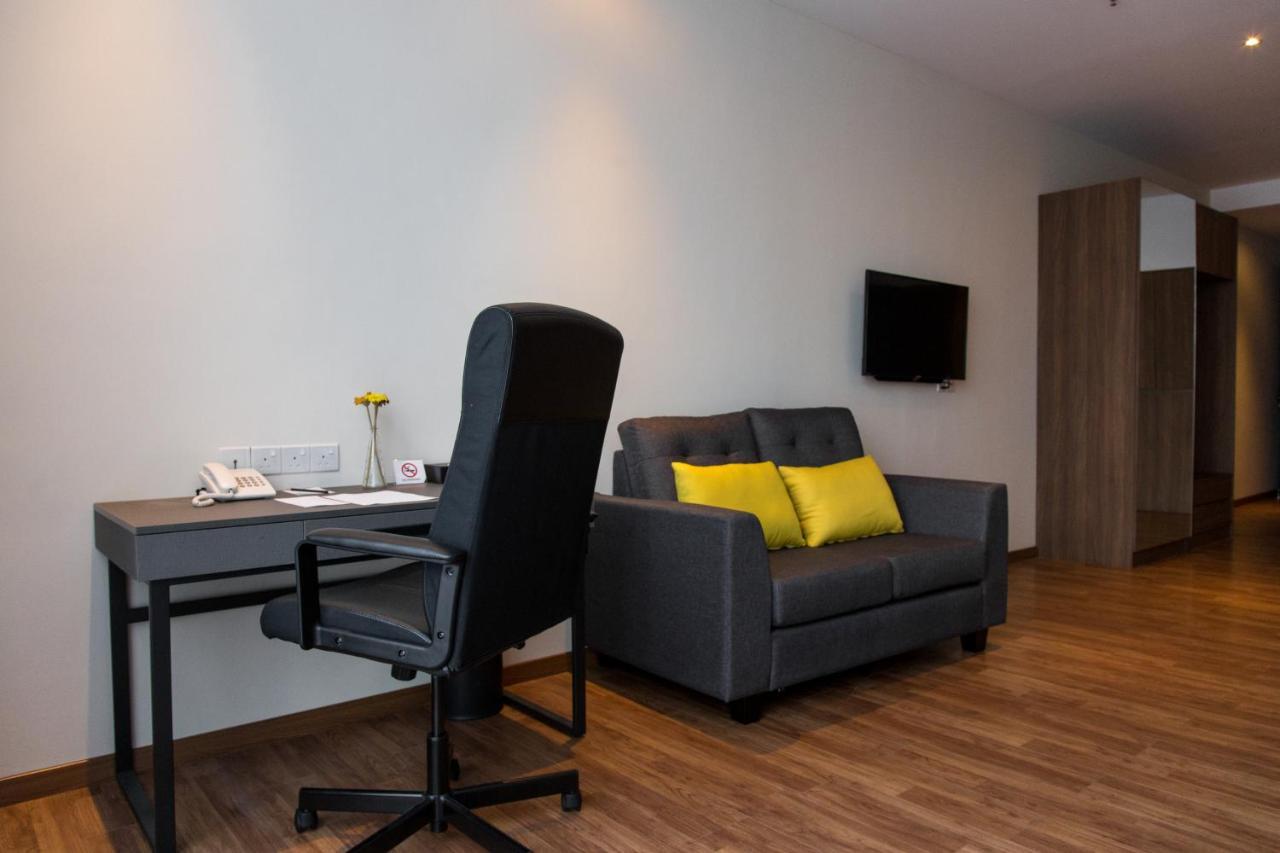 Imperial Regency Suites & Petaling Jaya 쿠알라룸푸르 외부 사진