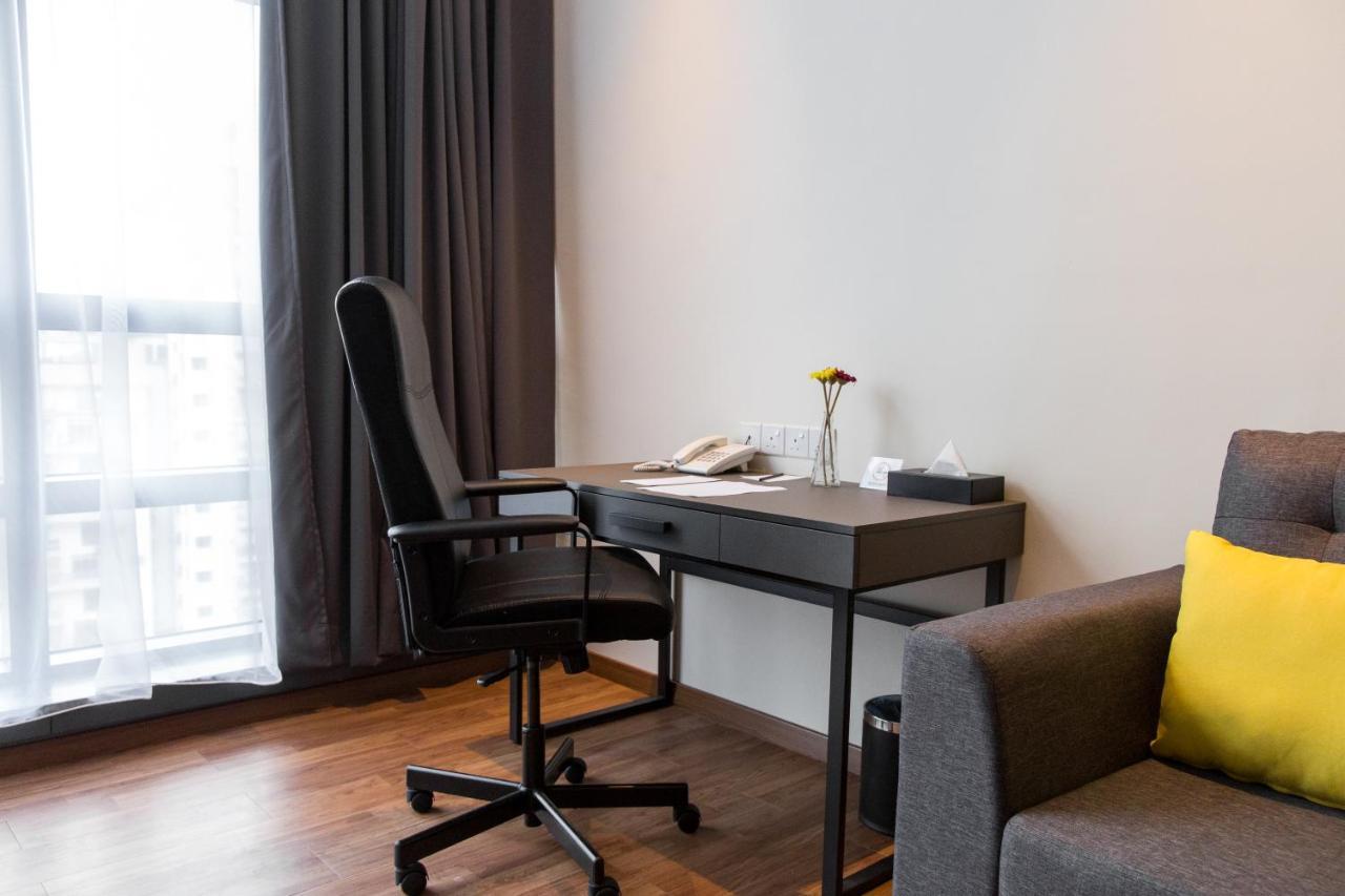 Imperial Regency Suites & Petaling Jaya 쿠알라룸푸르 외부 사진