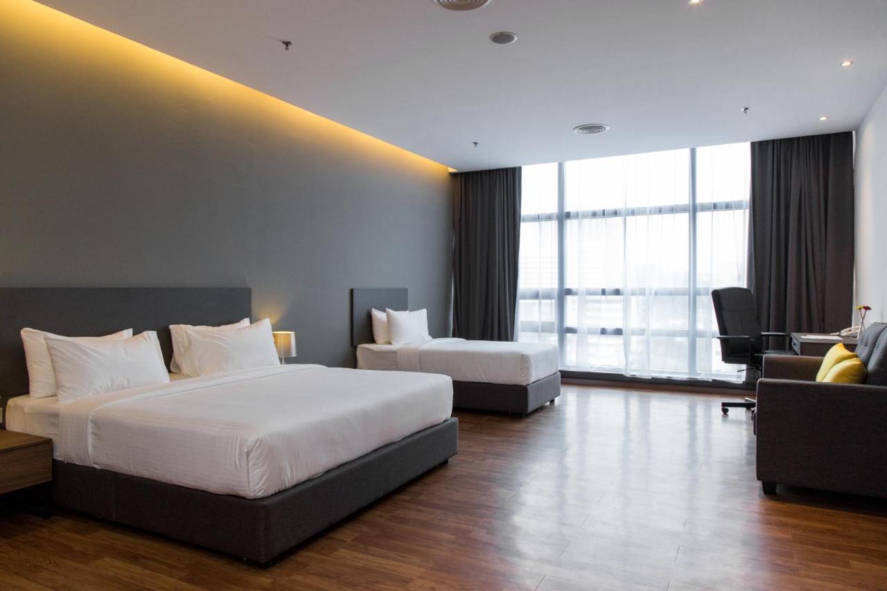 Imperial Regency Suites & Petaling Jaya 쿠알라룸푸르 외부 사진