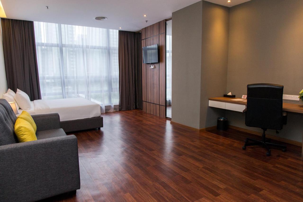 Imperial Regency Suites & Petaling Jaya 쿠알라룸푸르 외부 사진
